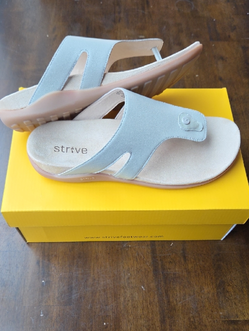 Strive Size 9 Women's Beige/Grayish Leather Comfort Slide Orthopedic Sandals